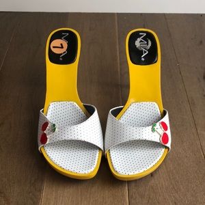 Never worn, Retro Style kitten heels - Size 7